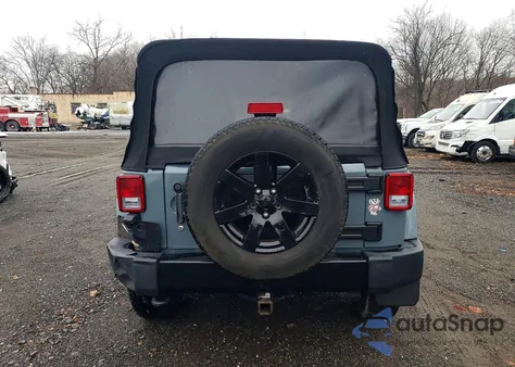 2015 Jeep Wrangler Unlimited Sahara из США, поврежденный, VIN 1C4HJWEG4FL611021